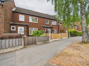 Photo 21- click for photo gallery